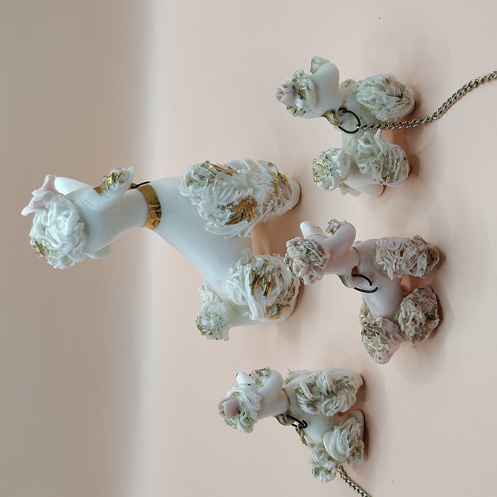 Vintage Ceramic Spaghetti Poodle Mom And Three Pups - Picture 8 of 8